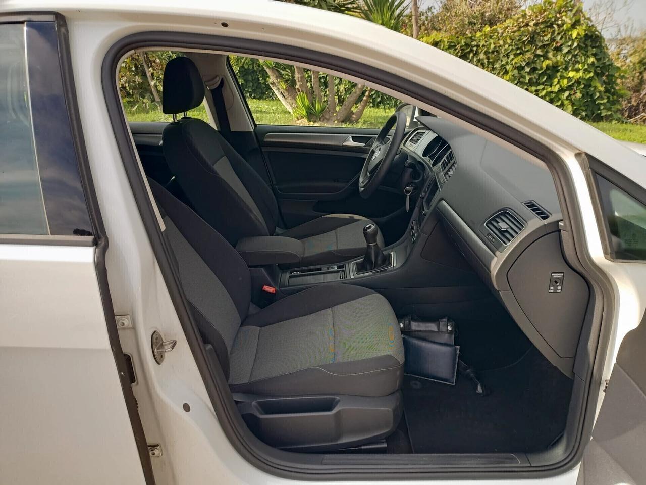 Volkswagen Golf 1.6 TDI 90 CV 5p. Trendline BlueMotion Technology