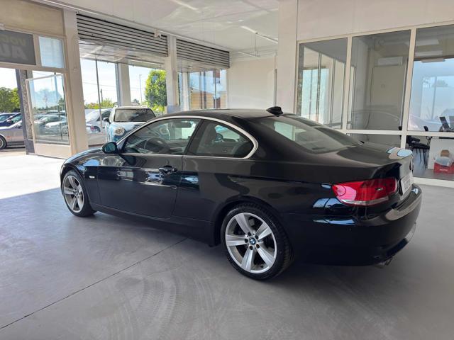 BMW 330 xd cat Coupé Futura