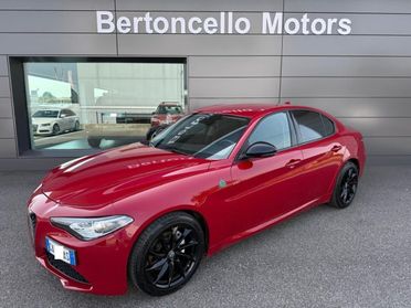 ALFA ROMEO Giulia 2.2 Turbodiesel 160cv AT8 Sprint BLACK PACK-18"