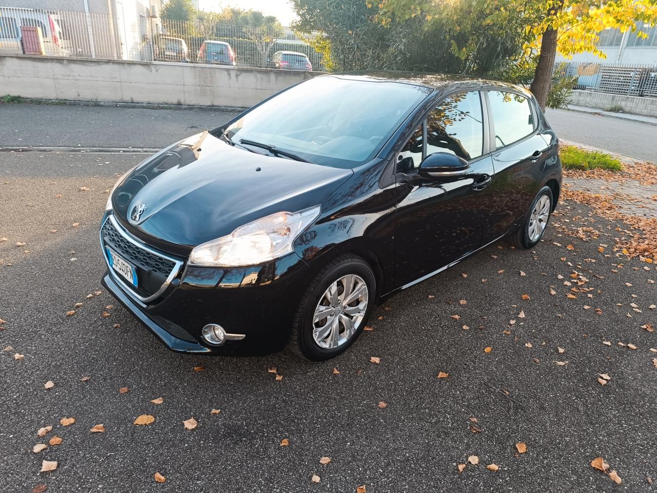 Peugeot 208 1.4 HDI 5 porte 2013 SOLO 129.000 KM