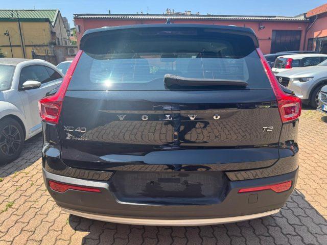 VOLVO XC40 T2 Momentum Pro (AUTOCARRO N1)