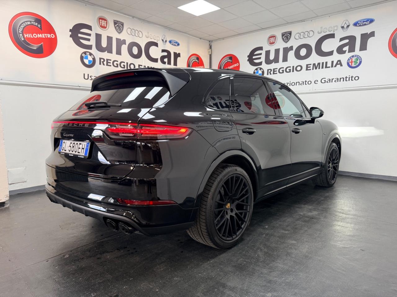 Porsche Cayenne 3.0 V6 462CV TOT E-Hybrid Platinum Edition 12/2022 UFFICIALE