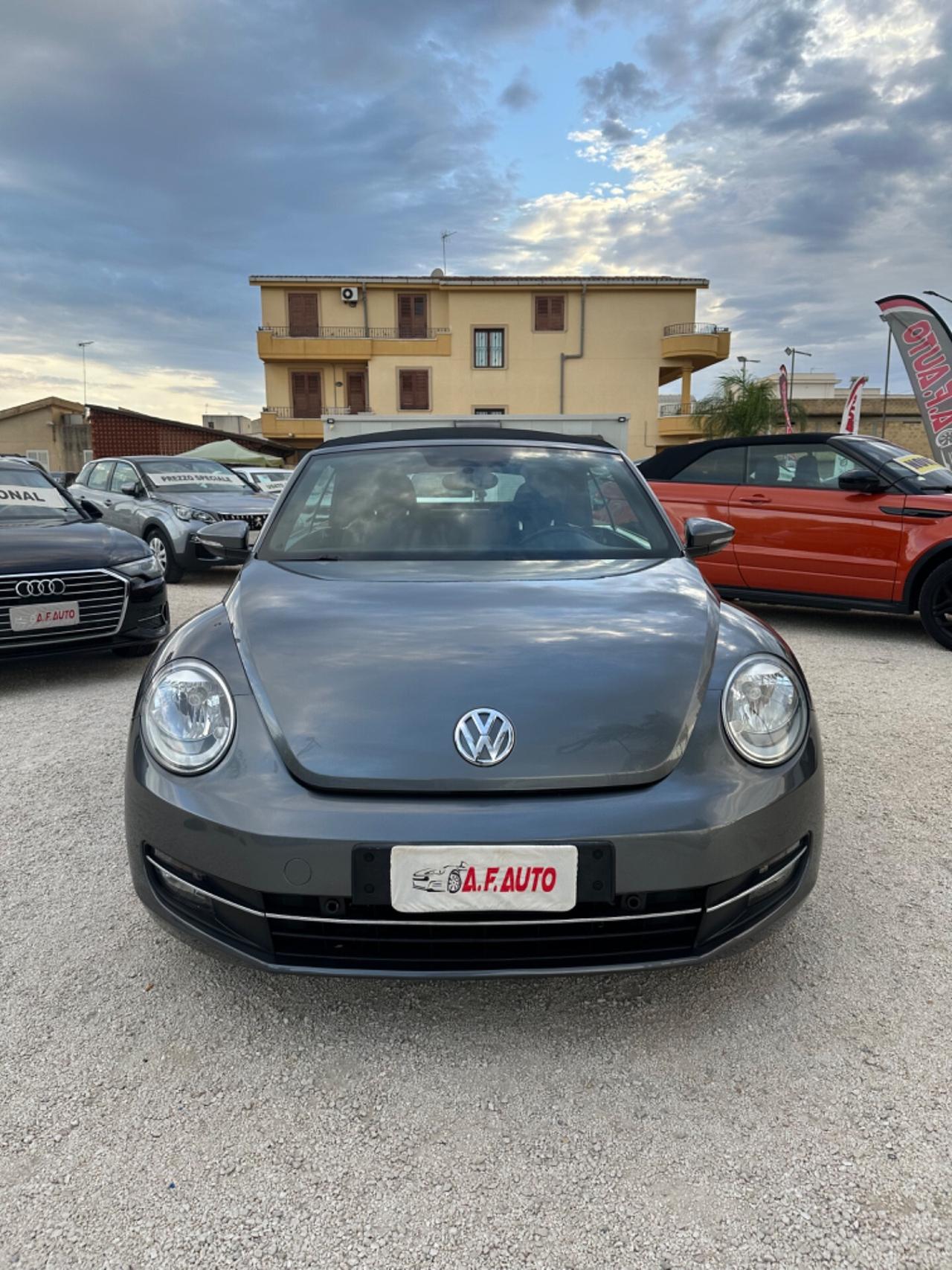 Volkswagen Maggiolino Cabrio 1.6 TDI Design