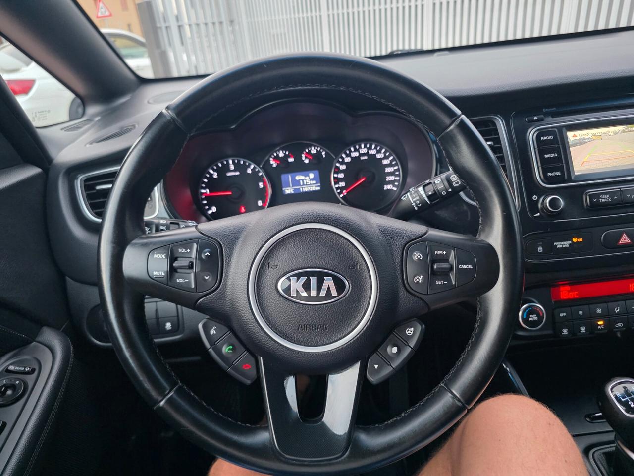 Kia Carens 1.7D catena perfetta e garantita 12M