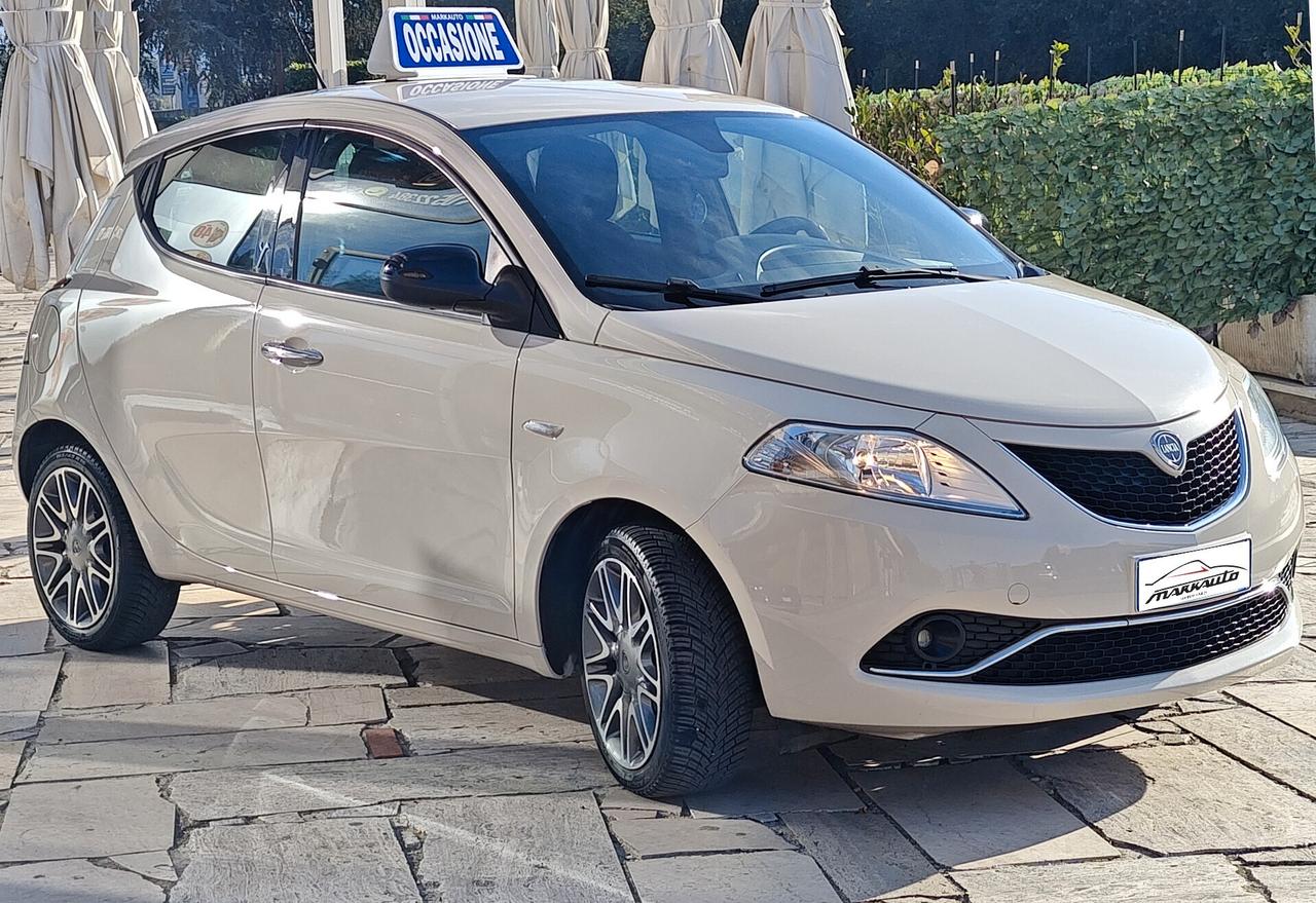 LANCIA YPSILON 1.2 69 CV 5P. PLATINUM