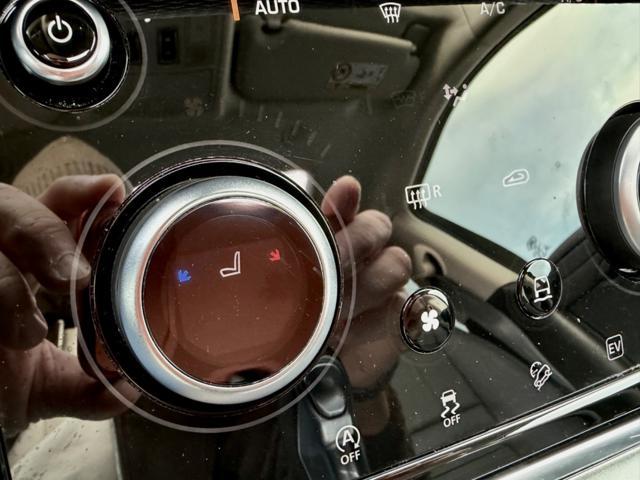 LAND ROVER Range Rover Evoque 1.5 I3 PHEV 300 CV AWD+TETTO APRIB.+SED. RISCALDAT