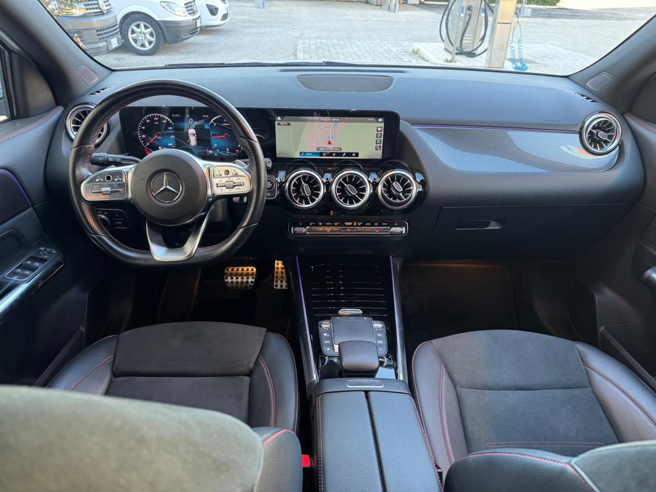 Mercedes-benz GLA 200 180 d Premium AMG