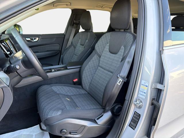 VOLVO XC60 B4 (d) AWD automatico