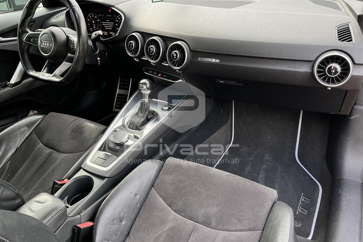 AUDI TT Coupé 2.0 TFSI S line