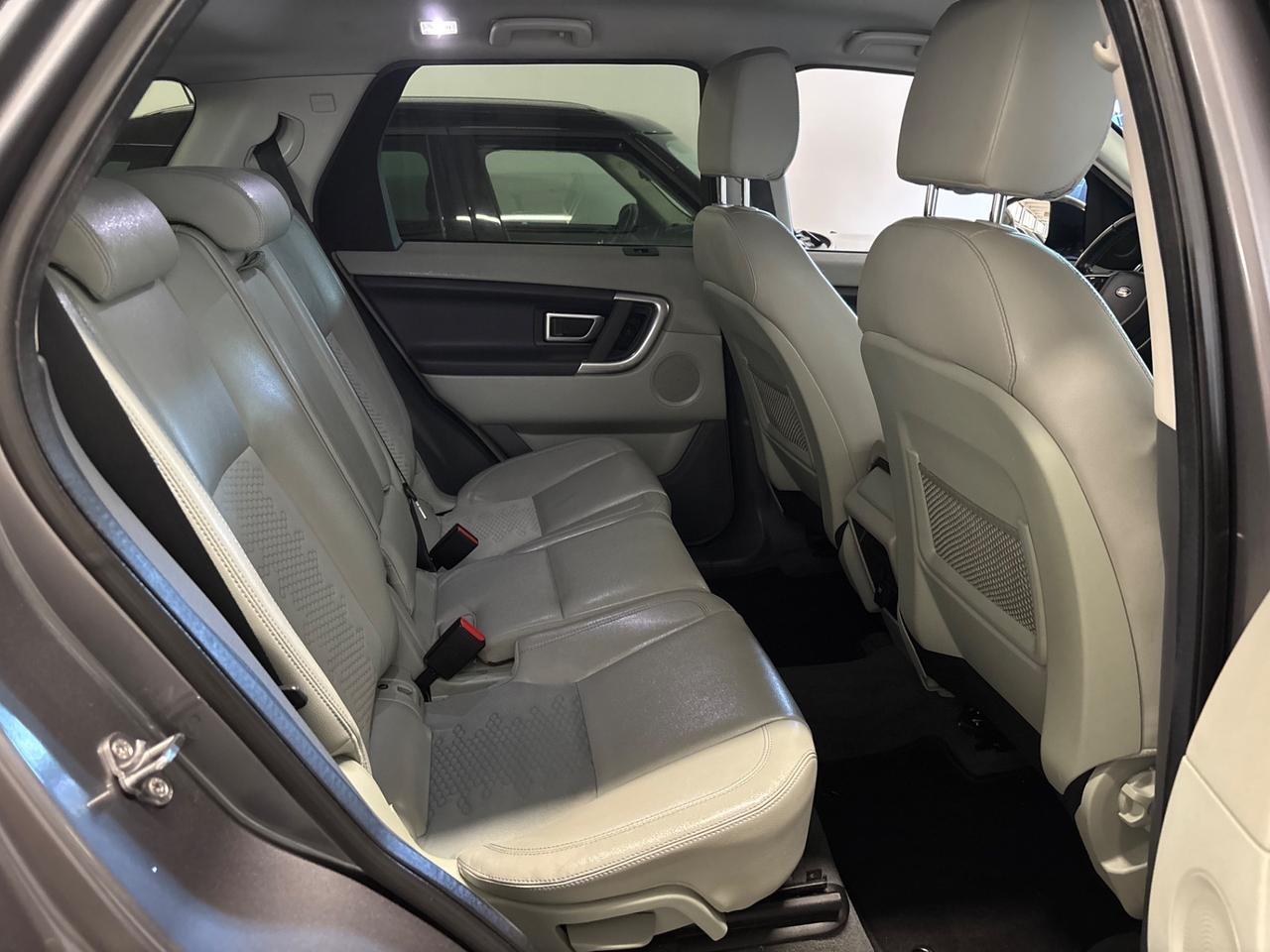 Land Rover Discovery Sport 2.0 TD4 HSE Luxury