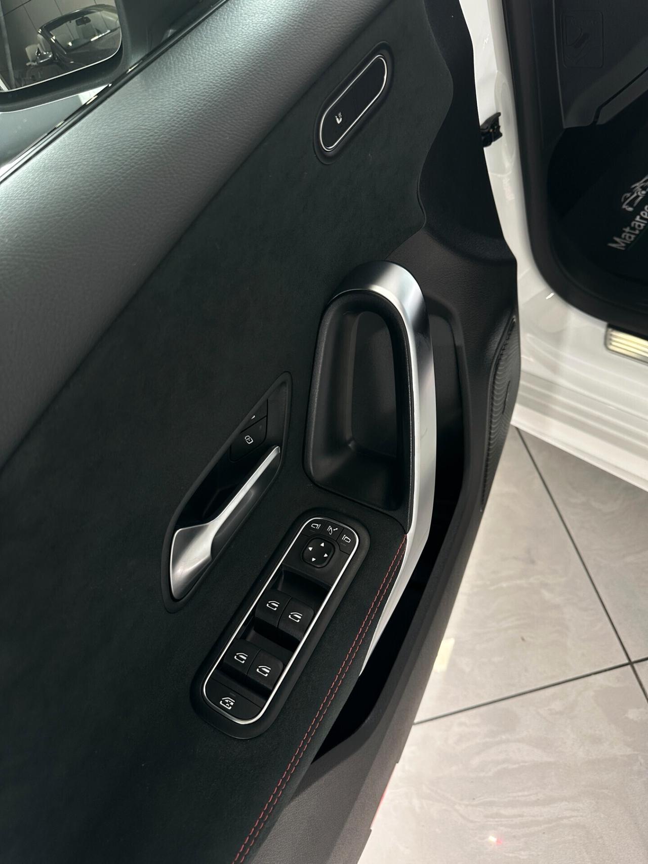 Mercedes-benz A 200 163cv AMG Pack Tetto Mild-Hybrid Burmester