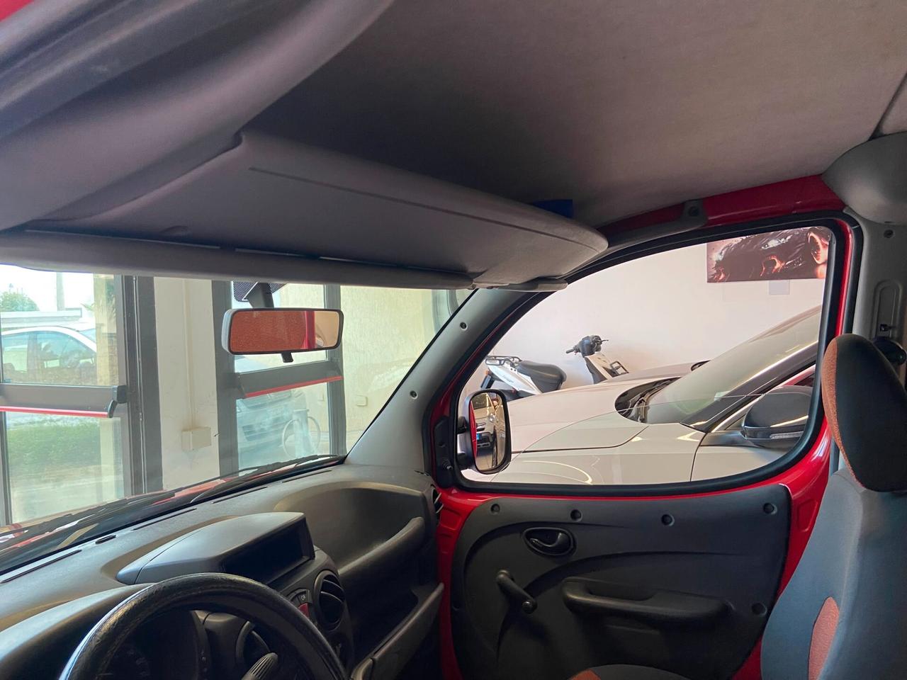 Fiat Doblò 1.9 MJT 105 CV Dynamic - Autocarro 5 posti