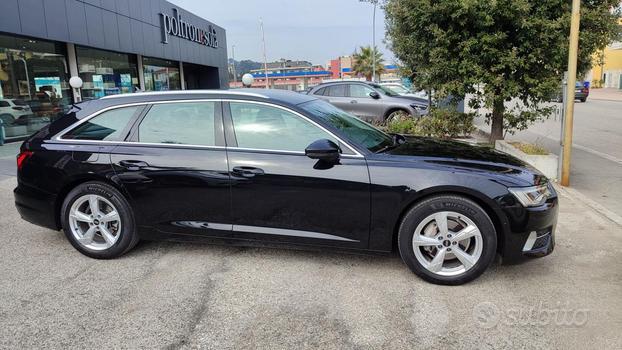 AUDI A6 Avant 40 TDI S tronic Sport "MATRIX"ACC