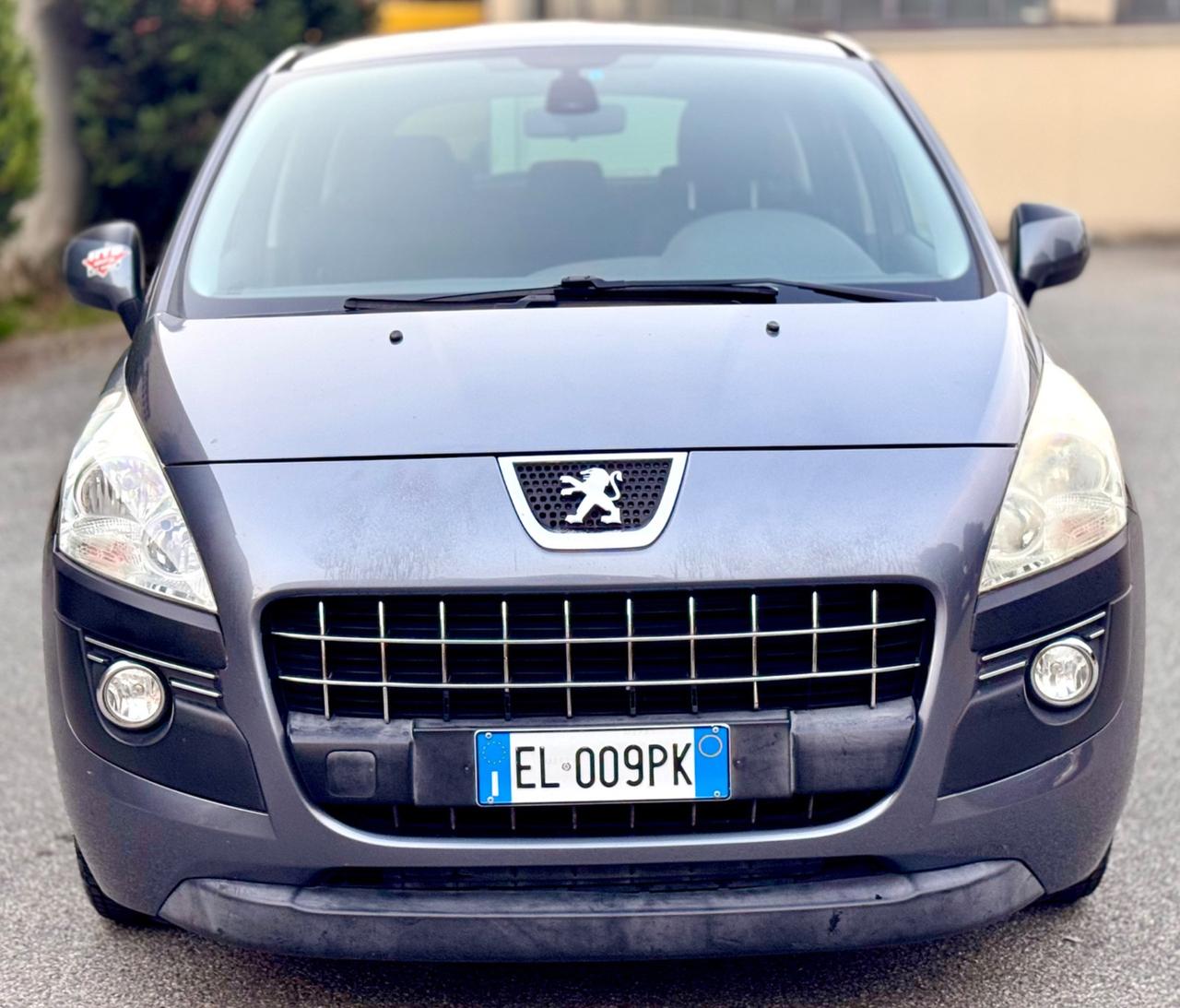 Peugeot 3008 1.6 e-HDi 112CV cambio robotizzato Stop&Start Allure