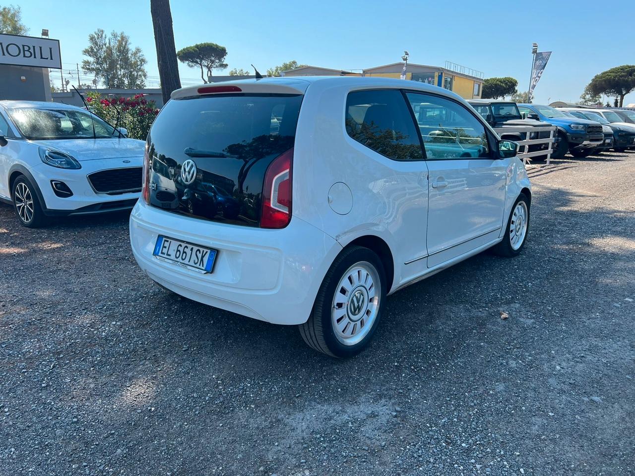 Volkswagen up! 1.0 75 CV 5p. high up!