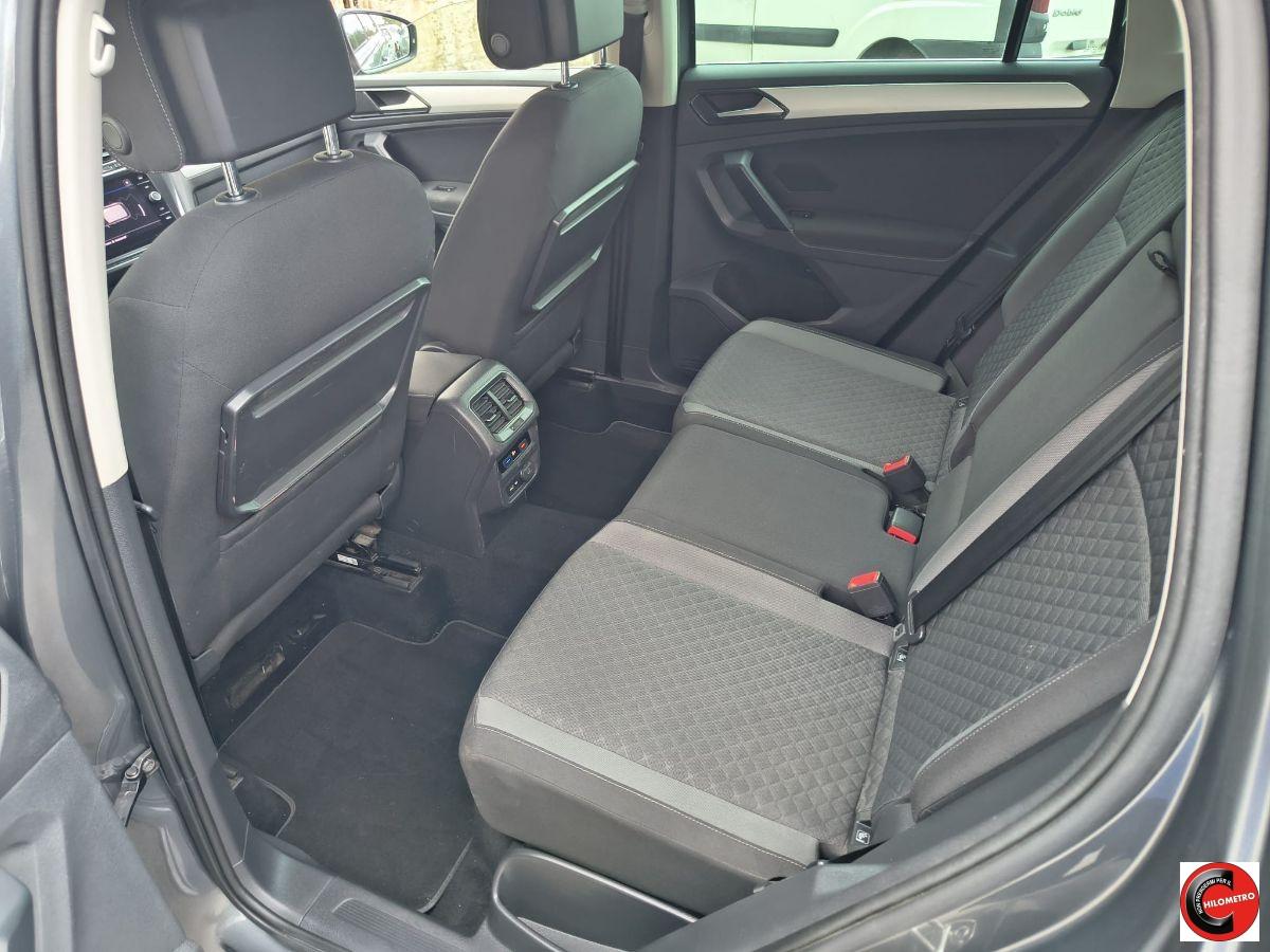 VOLKSWAGEN Tiguan 1.6 TDI R LINE LED