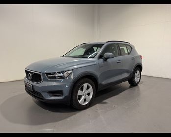 VOLVO XC40 D3 MOMENTUM