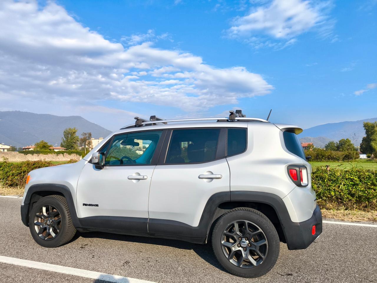 JEEP RENEGADE 1,6 MJT 120 CV -LIMITED – EURO 6-OK NEOPATENTATI