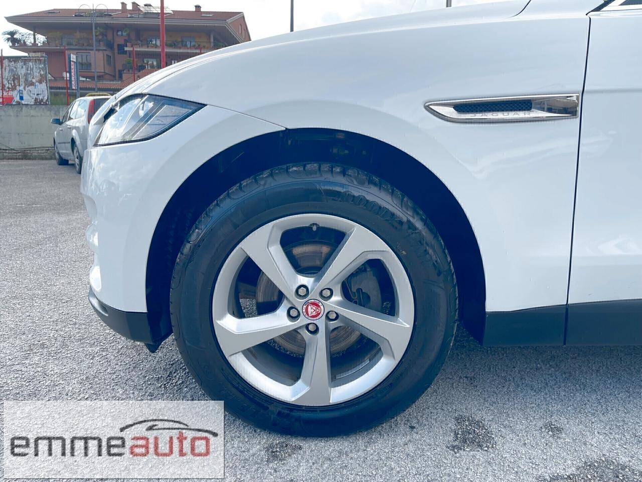 Jaguar F-Pace 2.0 D 180 CV AWD aut. Prestige