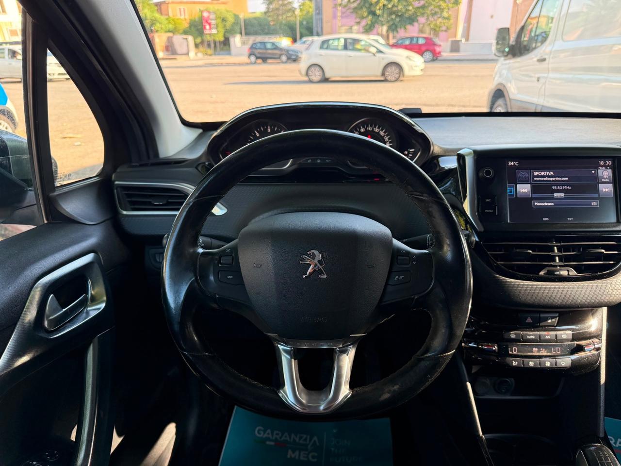 Peugeot 2008 BlueHDi 100 Allure