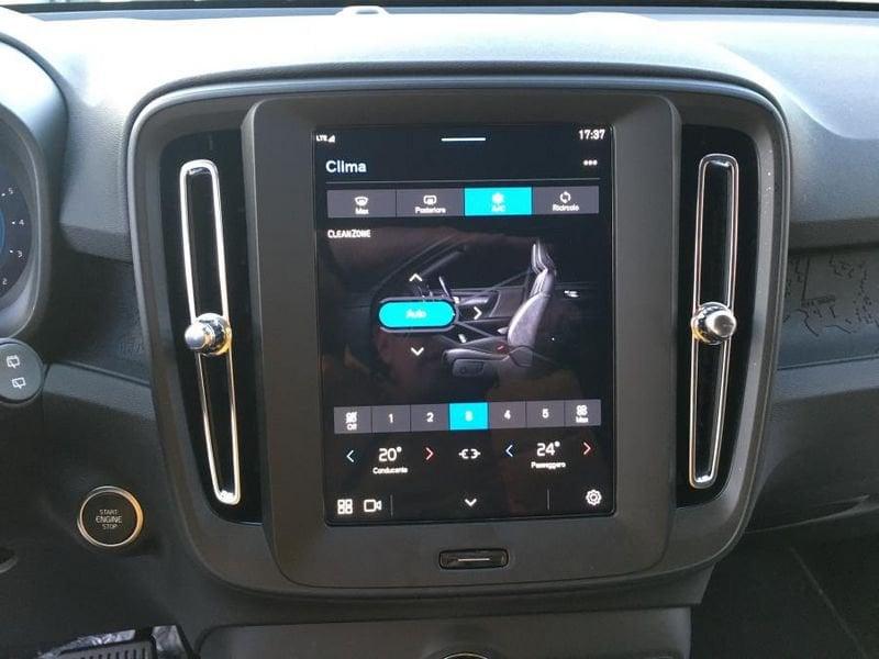 Volvo XC40 B3 automatico Essential 12.485 KM!! PARI NUOVO