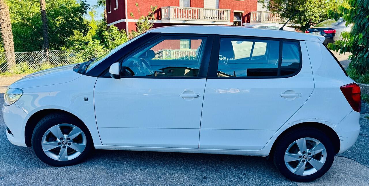 Skoda Fabia 1.2 12V 70CV 5p. N1. 4 posti !!!!!!!