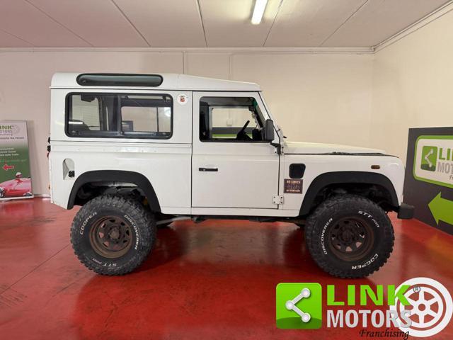 LAND ROVER Defender 90 2.5 Td5 S.W.