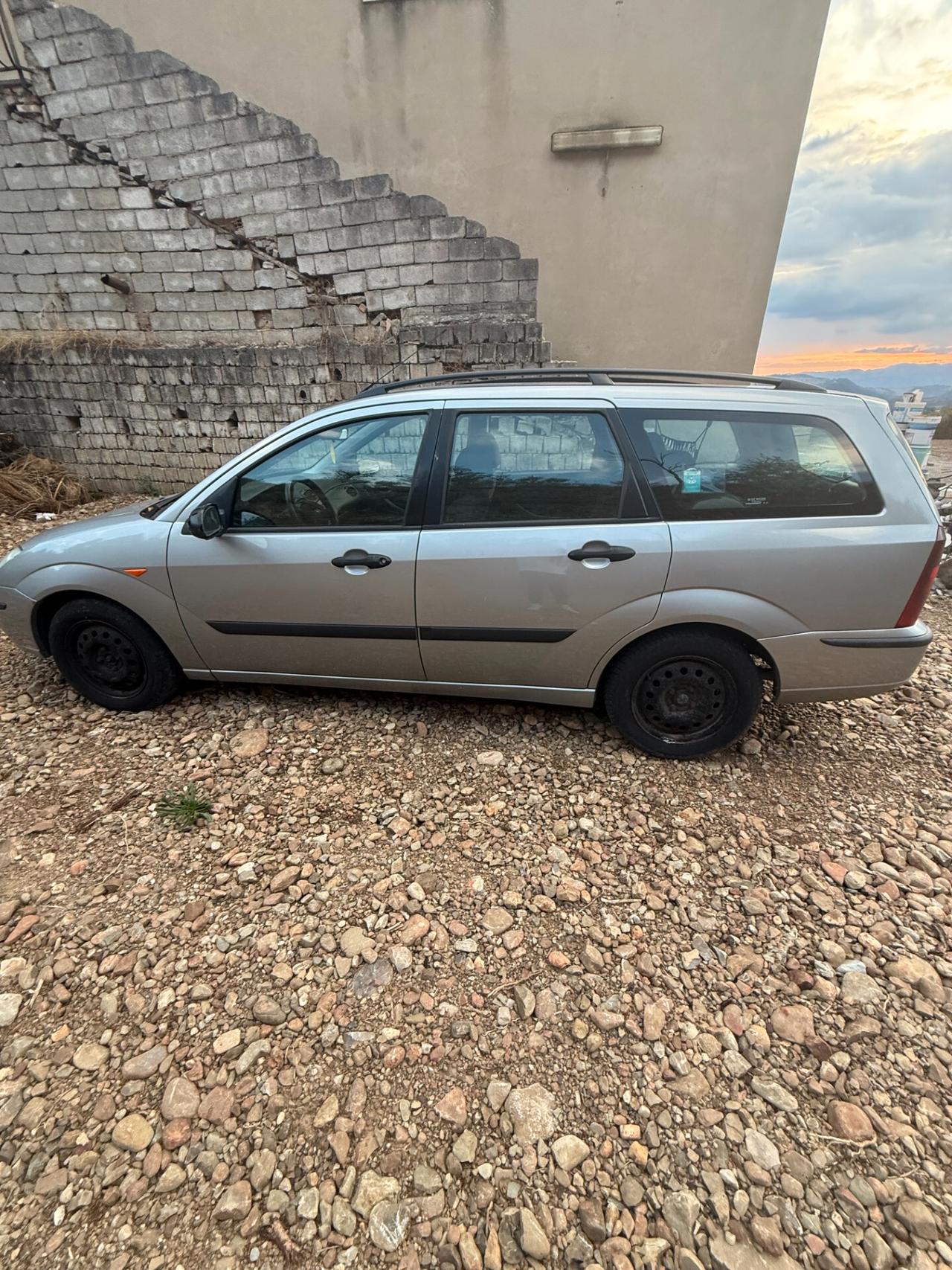 Ford Focus 1.8 TDDi cat SW Ambiente