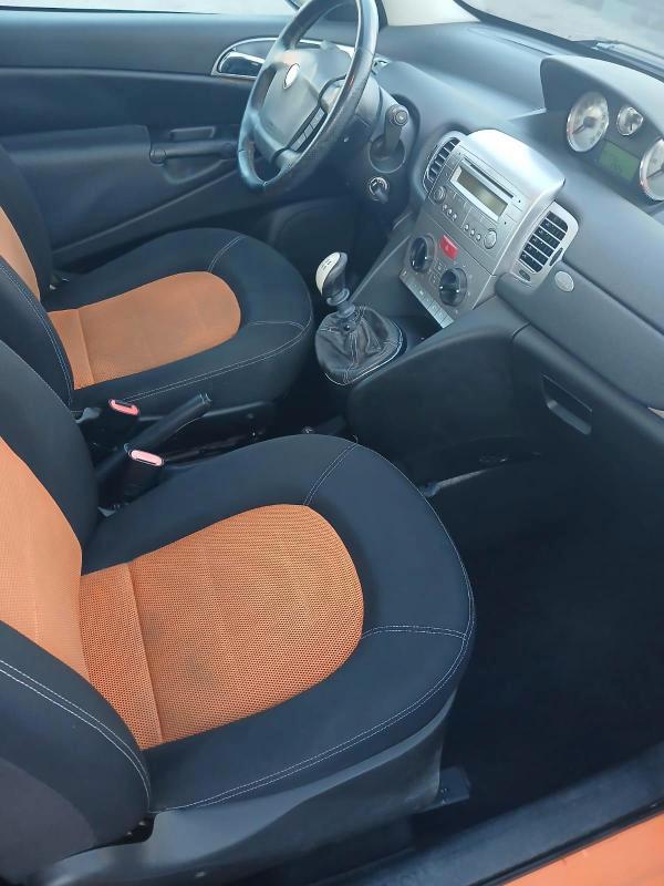 Lancia Ypsilon 1.2 BENZ 80 CV 16v Oro OK NEOPATENTATI