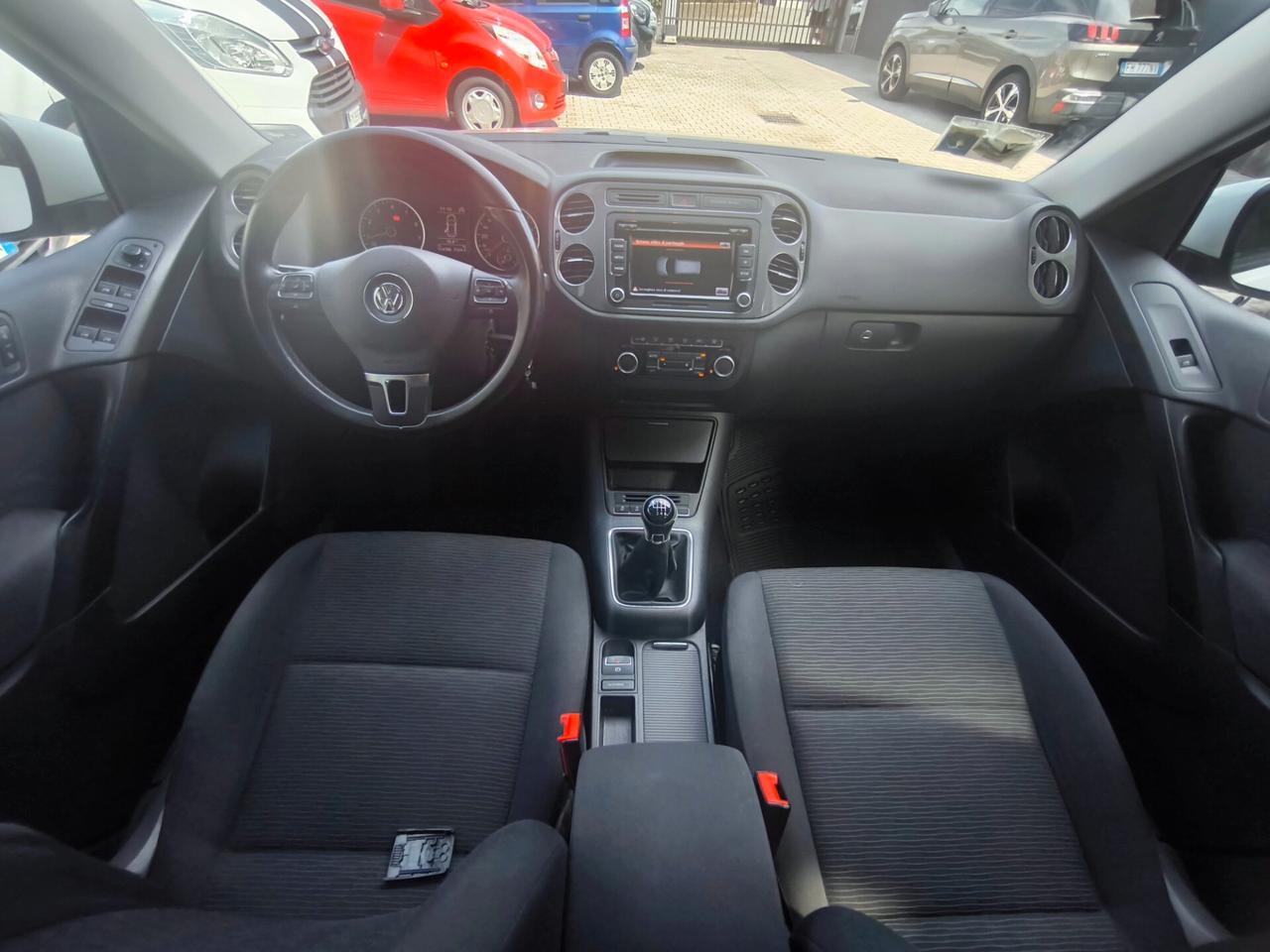 VOLKSWAGEN TIGUAN 1,4 TSI BENZINA 122 CV-OK NEOPATENTATI-GANCIO TRAINO