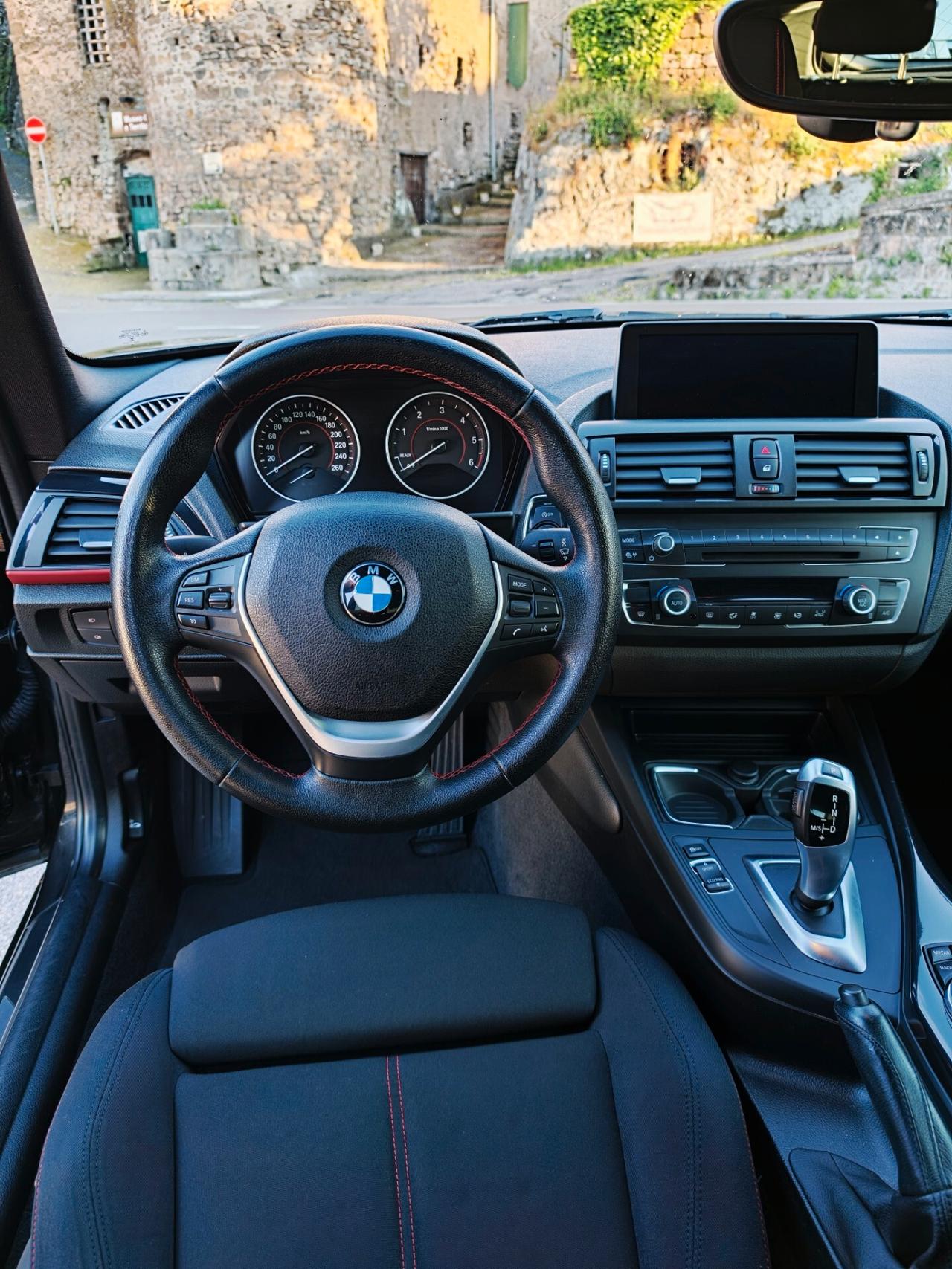 Bmw 118 116d 3p. Sport