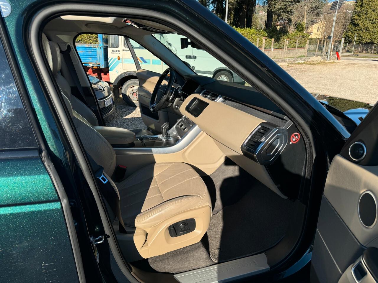 Land Rover Range Sport 3.0 TDV6 HSE Dynamic