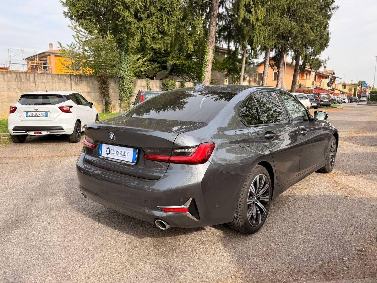 BMW Serie 3 320d mhev 48V xdrive Luxury auto