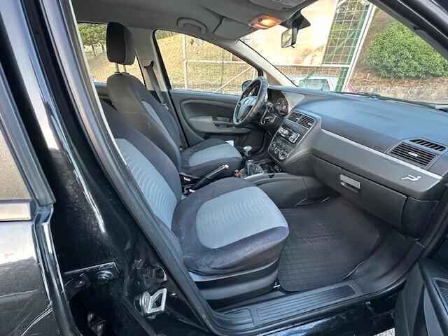 Fiat Grande Punto 1.3 MJT 75 CV 5 porte Dynamic