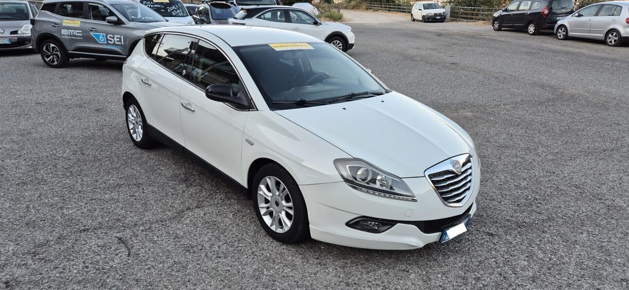 Lancia Delta 1.4 T-Jet 120CV EcochicGPL- 11/2013