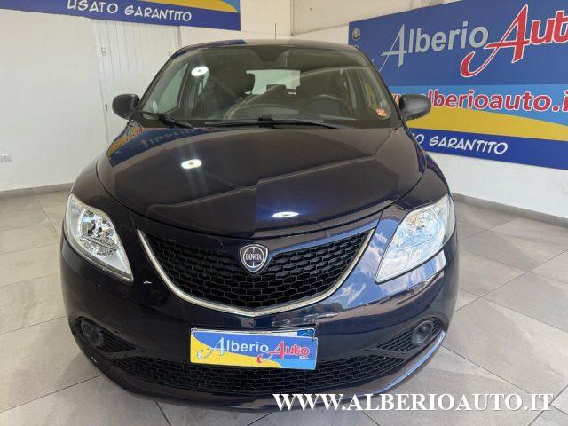 LANCIA Ypsilon 1.2 69 CV 5 porte GPL Ecochic Silver