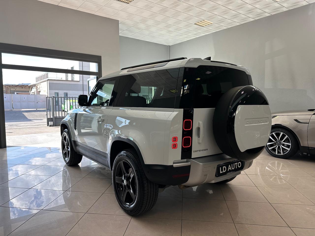 Land Rover Defender Defender 90 3.0d i6 mhev SE awd 200cv