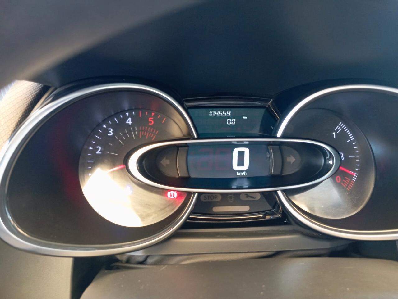 Renault Clio dCi 8V 75 CV 5 porte Moschino Life