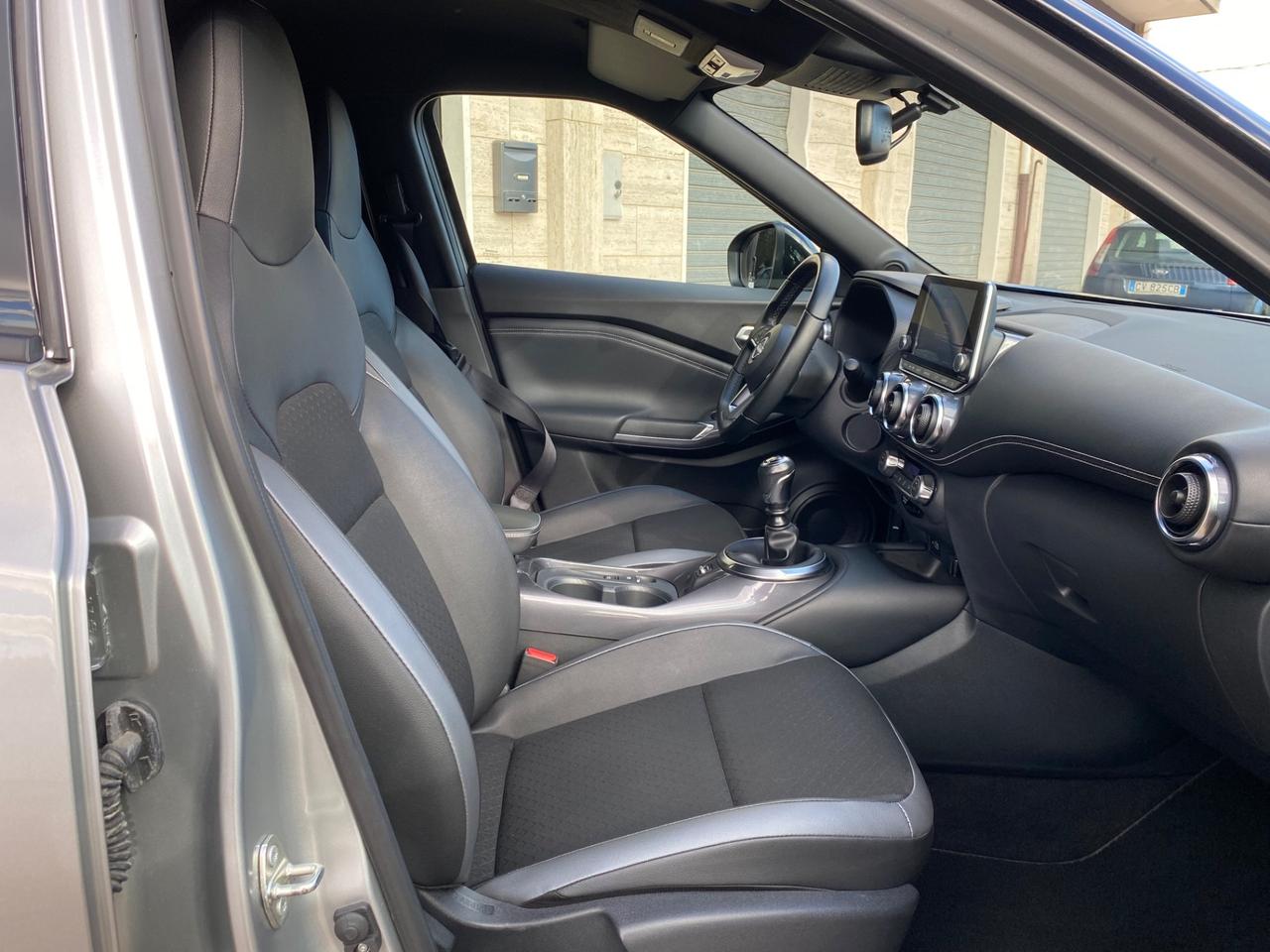 Nissan Juke 1.0 DIG-T 114 CV N-Connecta