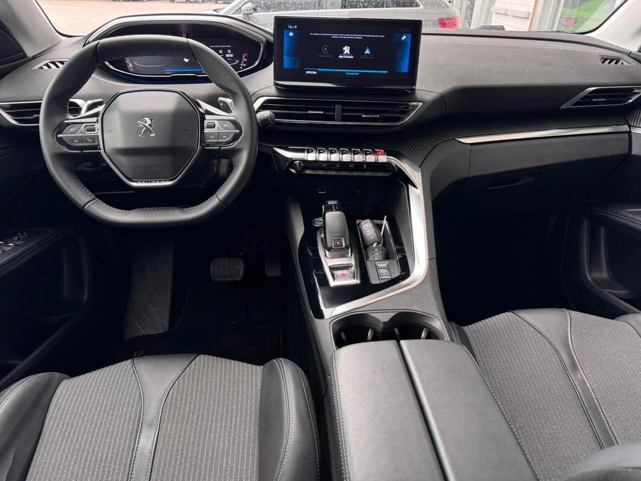 Peugeot 3008 BlueHDi 130 S&S EAT8 Allure Pack Autocarro N1