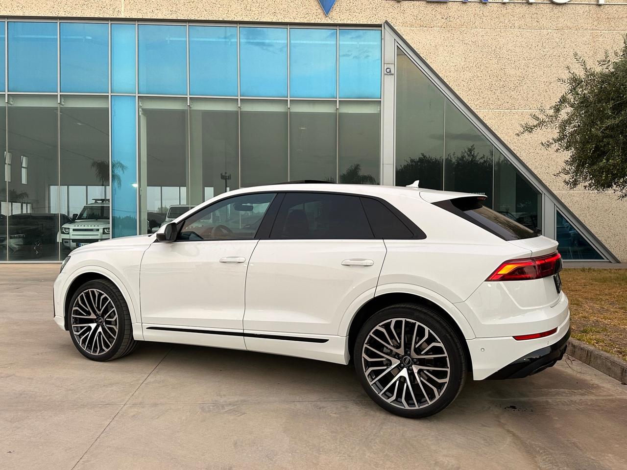 Audi Q8 tdi Sline 231cv possibilità noleggio no scoring
