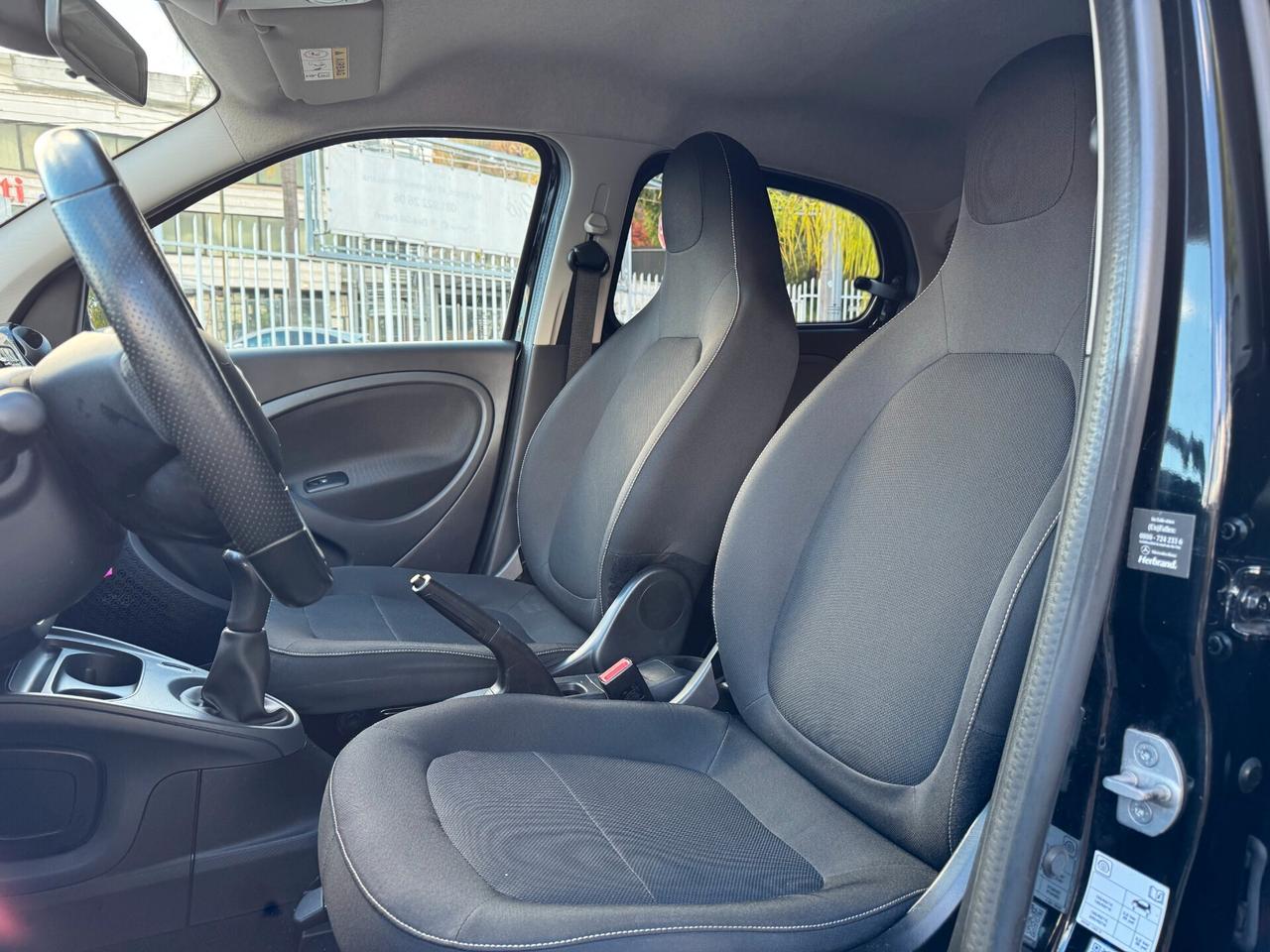 Smart ForFour 70 1.0 71CV Passion LED