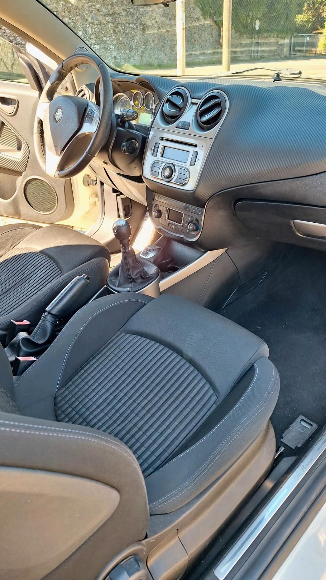 Alfa Romeo MiTo 1.4 benzina - 105cv - Tagliandata - Gomme Nuove