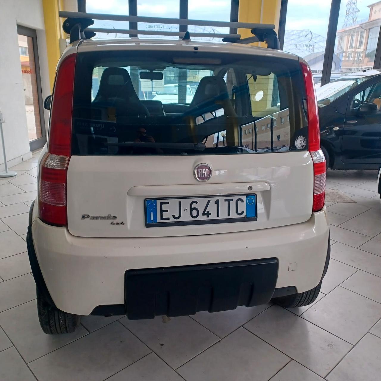 PANDA CROSS 4X4 1.3 MJTD INDISTRUTTIBILE