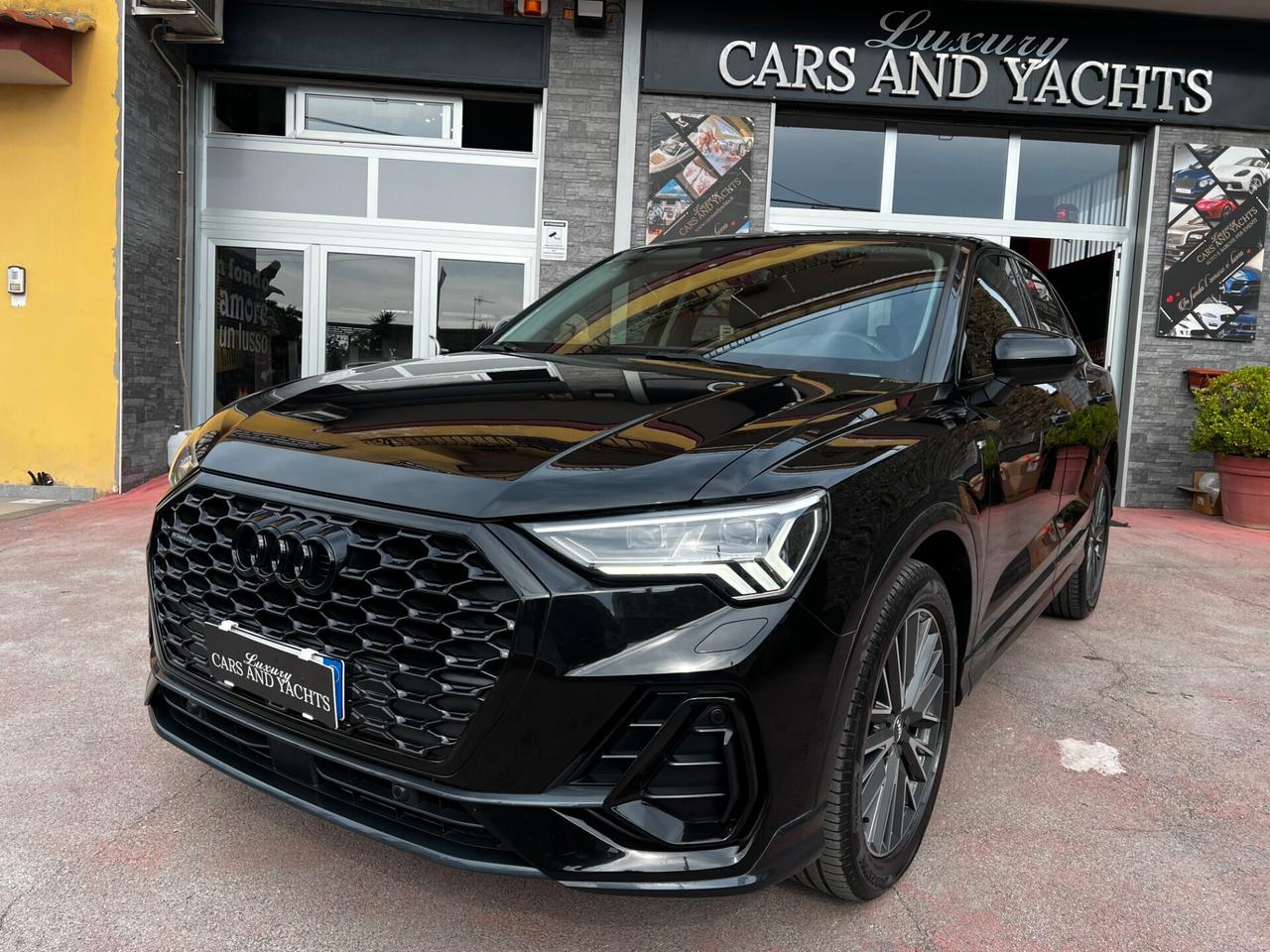 Audi Q3 SPB 40 TDI Quattro S tronic S Line-MATRIX