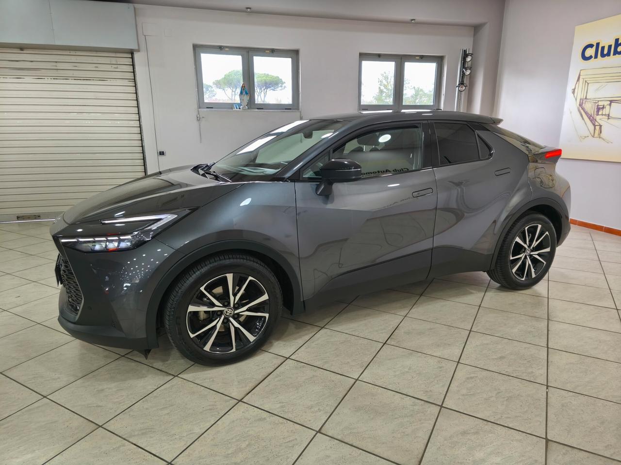 Toyota C-HR 1.8 HV Trend