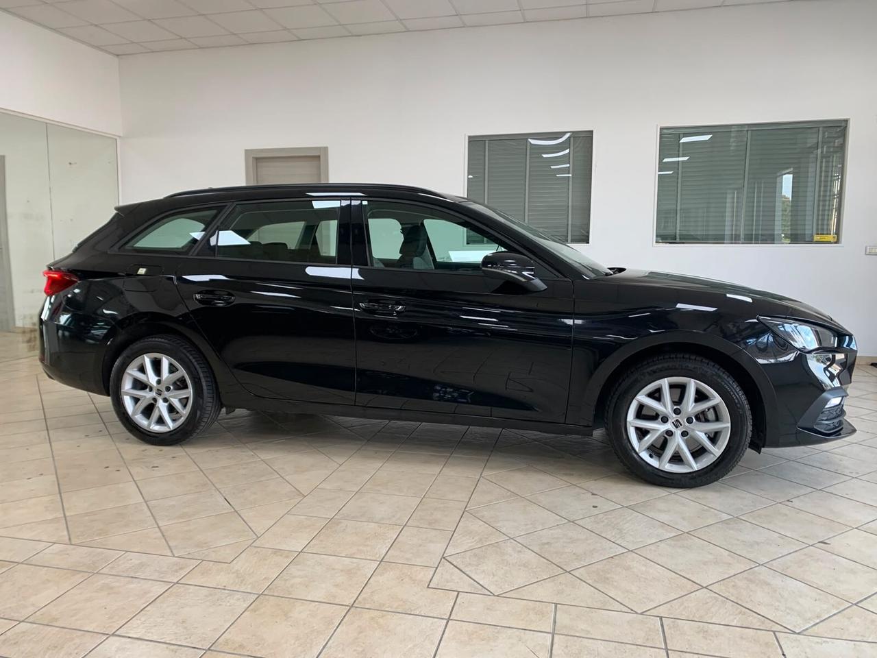 Seat Leon ST 2.0 TDI Business *IVA DEDUCIBILE*
