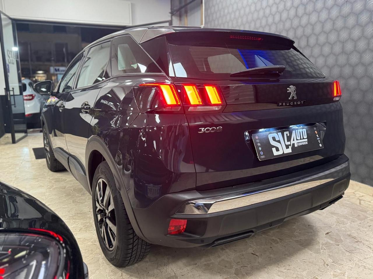 Peugeot 3008 BlueHDi 130 S&S Business