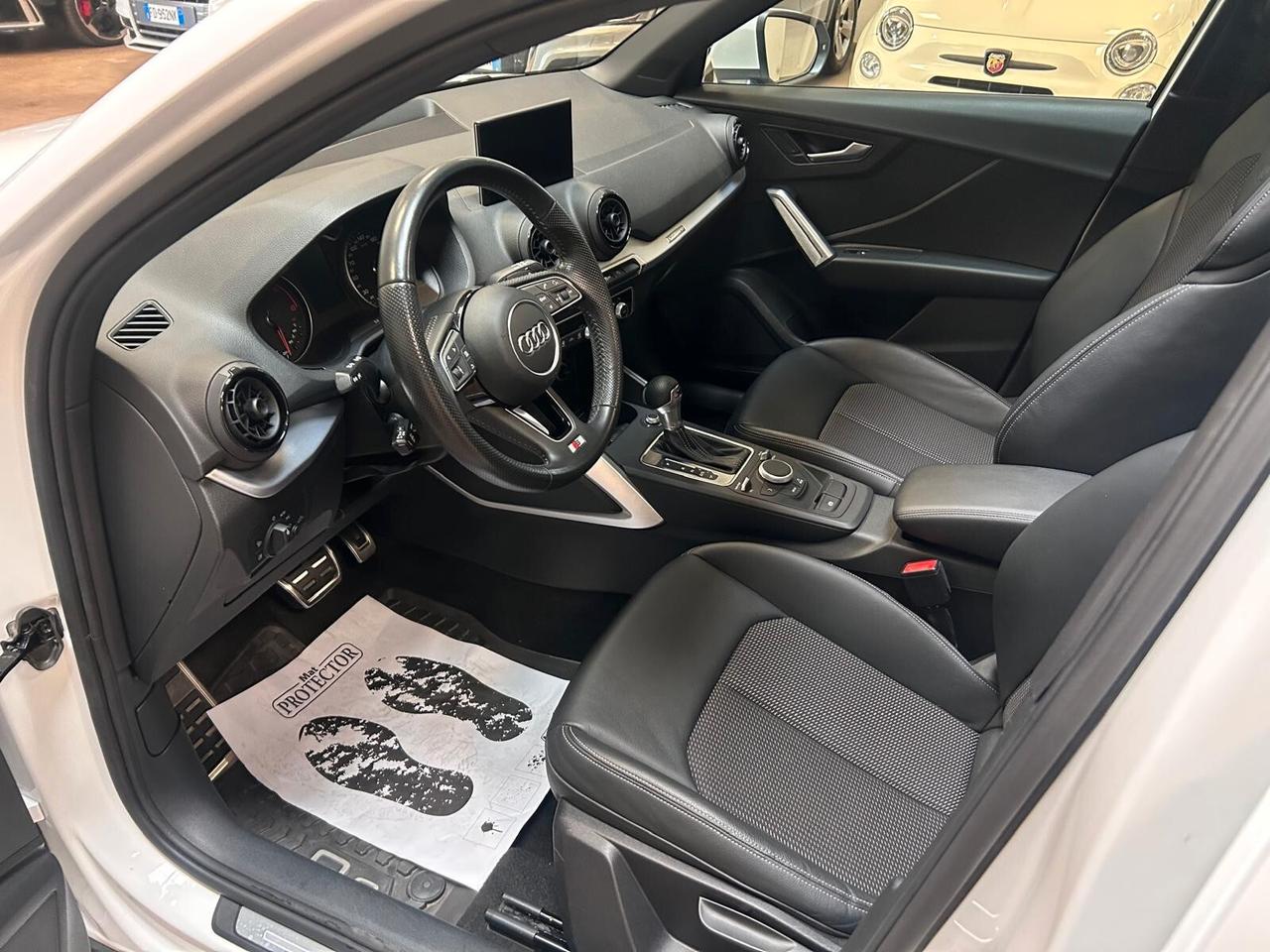 Audi Q2 2.0 TDI quattro S tronic Business