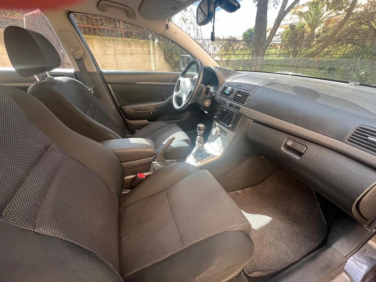 Toyota Avensis 2.2 D-4D 16V Station Wagon